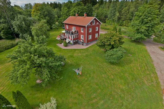 Bild 2: 6 rum gård på Snaversrud 831, Karlstads kommun Väse