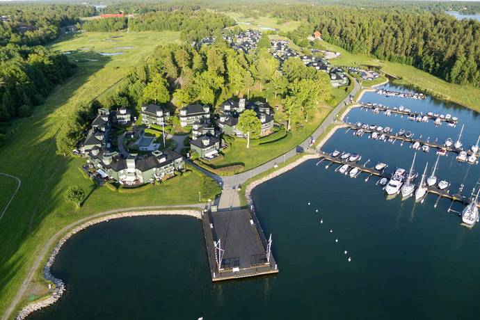 Bild 1: 5 rum fritidshus på Fågelbrostigen 409, Värmdö kommun Fågelbro
