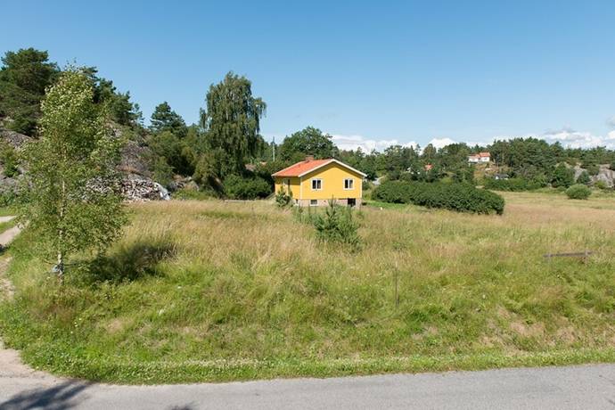 Bild 3: tomt på Kockholmsvägen 18, Strömstads kommun Rossö