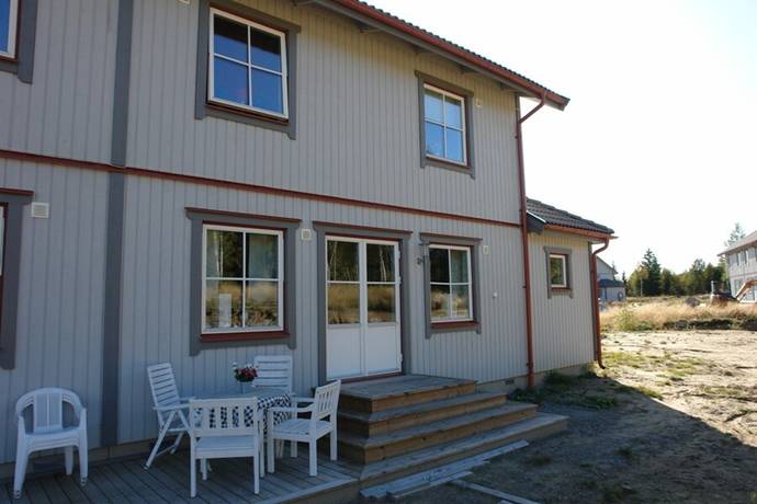 Bild 5: 4 rum radhus på Travarvägen 9, Heby kommun Julmyra Gård
