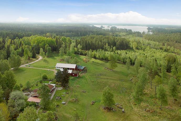 Bild 2: 5 rum villa på Skrinningarud 4, Töreboda kommun Skrinningarud