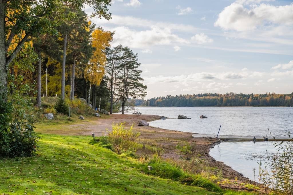 Skoklosterv gen 50 I Skokloster H bo Kommun Fritidshus Till Salu skoklosterv-gen-50-i-skokloster-h-bo-kommun-fritidshus-till-salu