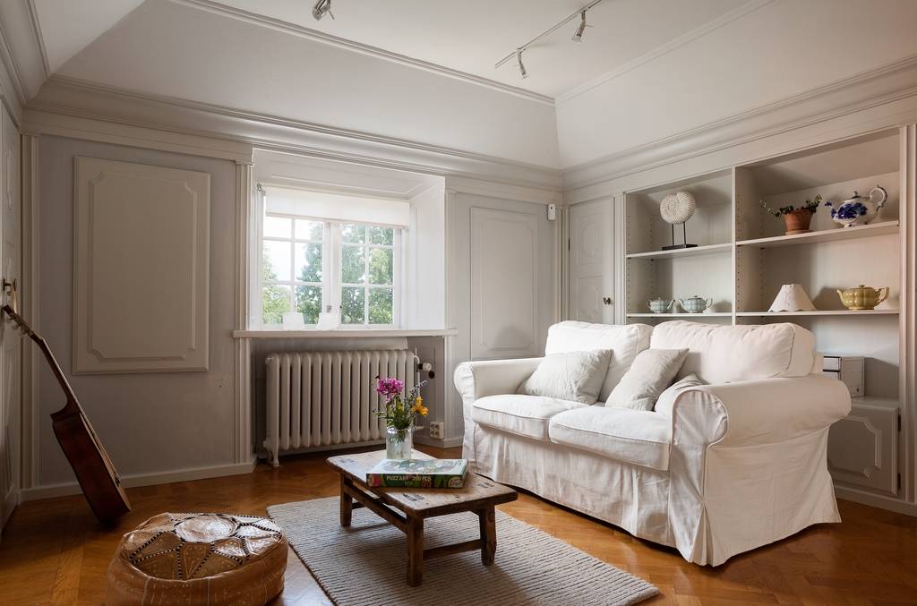 Image inspired by the article "Jordfärger, textil och vintage hemma hos Sarah"