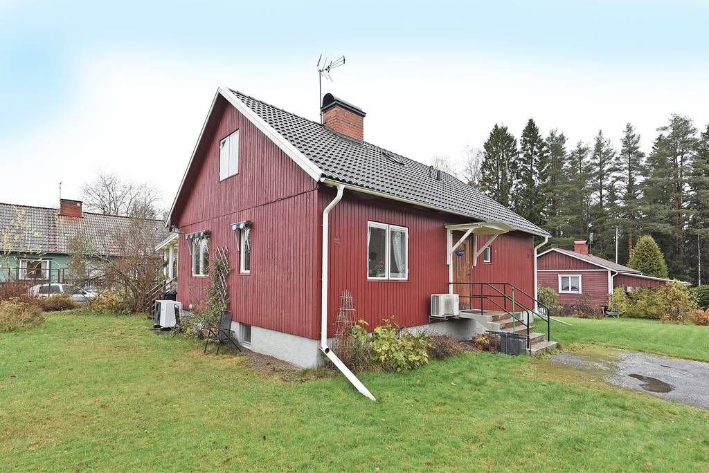 Gjuterivägen 21 i Björneborg, Kristinehamns kommun - villa till salu ...
