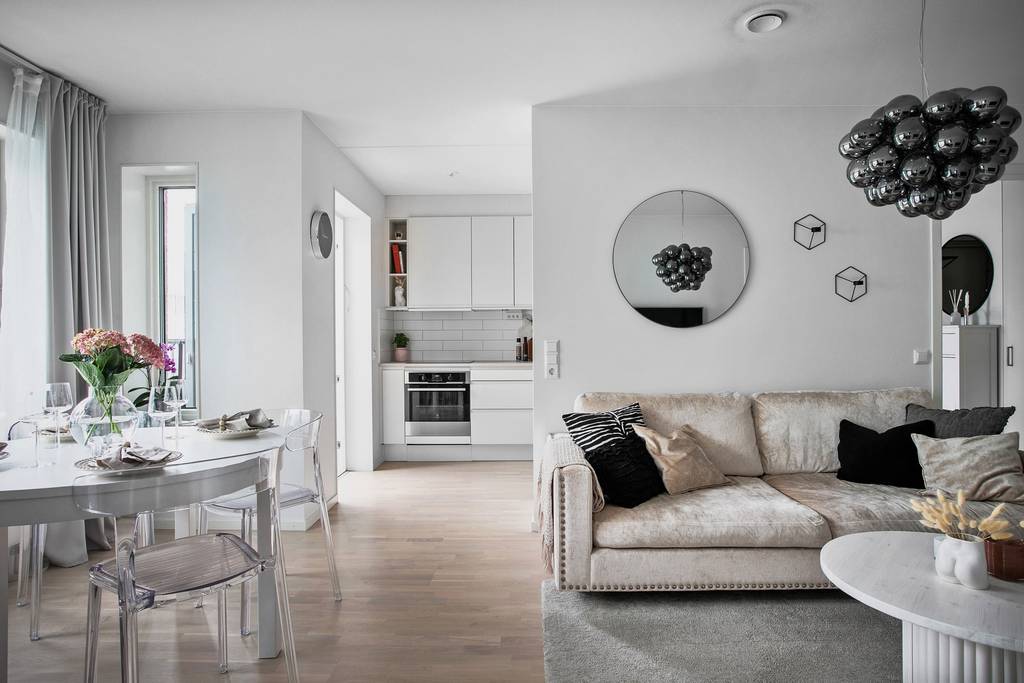 Image inspired by the article "Jordfärger, textil och vintage hemma hos Sarah"