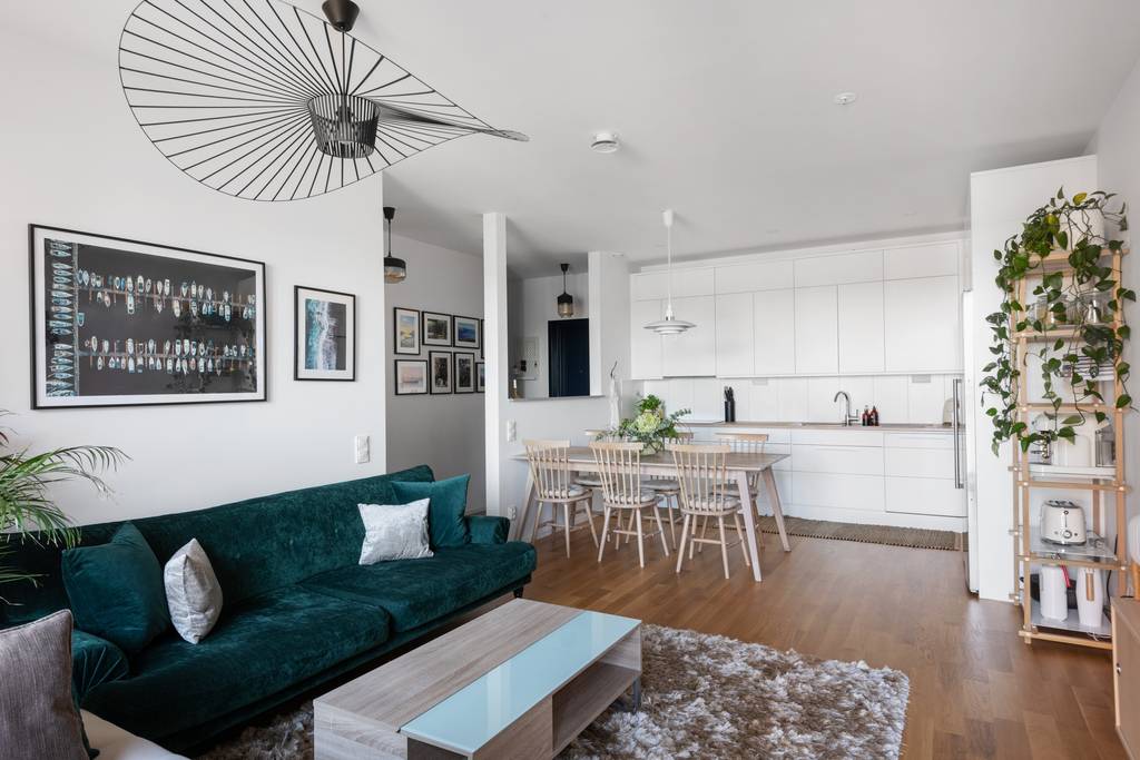 Image inspired by the article "Jordfärger, textil och vintage hemma hos Sarah"