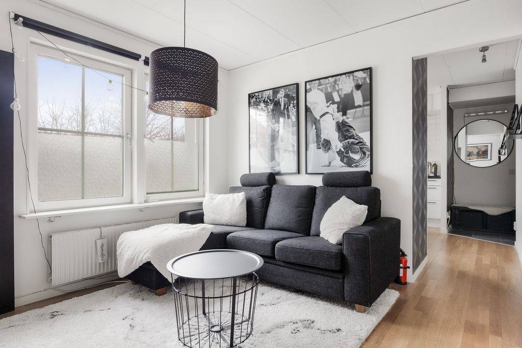 Image inspired by the article "Designklassiker, DIY och naturfärger hemma hos inredaren i Göteborg"