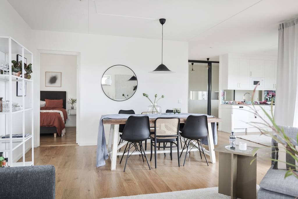 Image inspired by the article "Jordfärger, textil och vintage hemma hos Sarah"