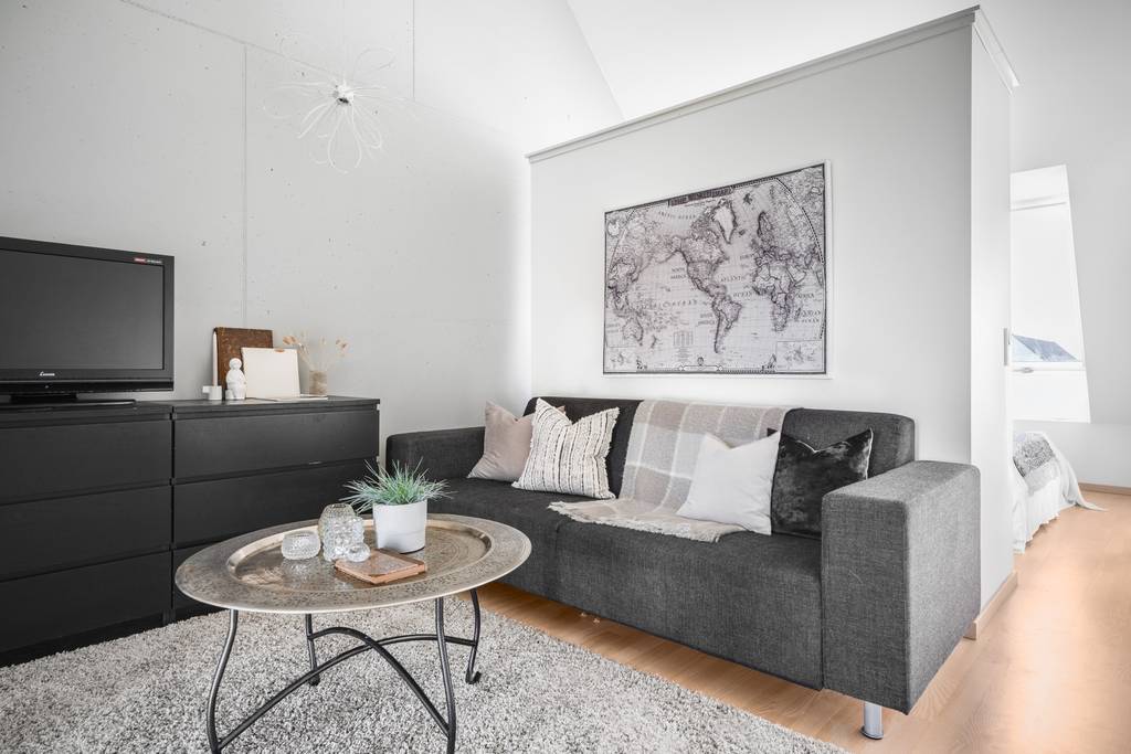 Image inspired by the article "Unika designobjekt och läckra pasteller i moderna lägenheten"