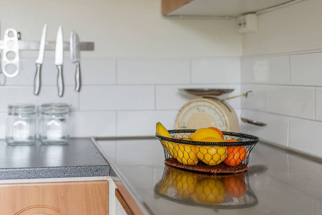 Image inspired by the article "Jordfärger, textil och vintage hemma hos Sarah"