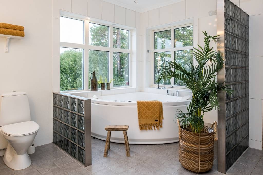 Image inspired by the article "Unika designobjekt och läckra pasteller i moderna lägenheten"