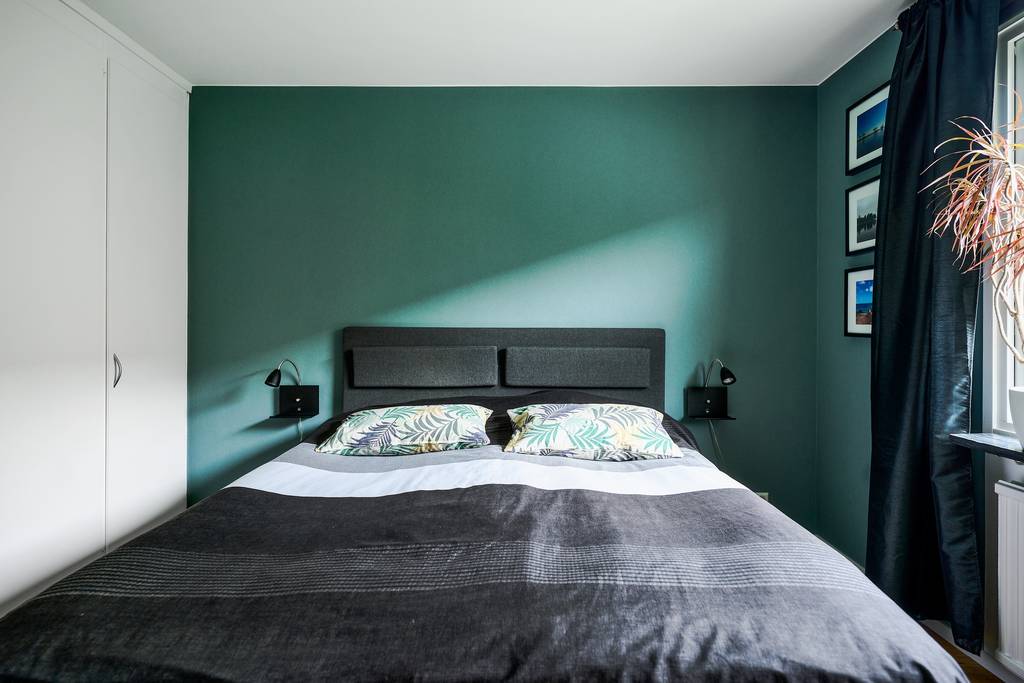 Image inspired by the article "Designklassiker, DIY och naturfärger hemma hos inredaren i Göteborg"