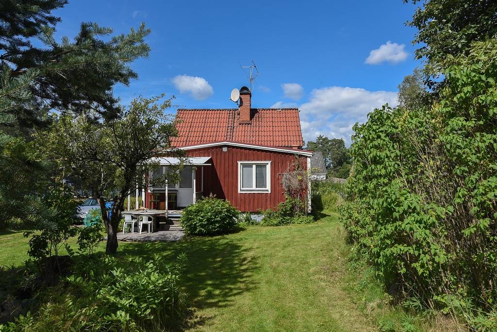 Gräsviksvägen 20 i Björneborg, Kristinehamns kommun - villa till salu ...