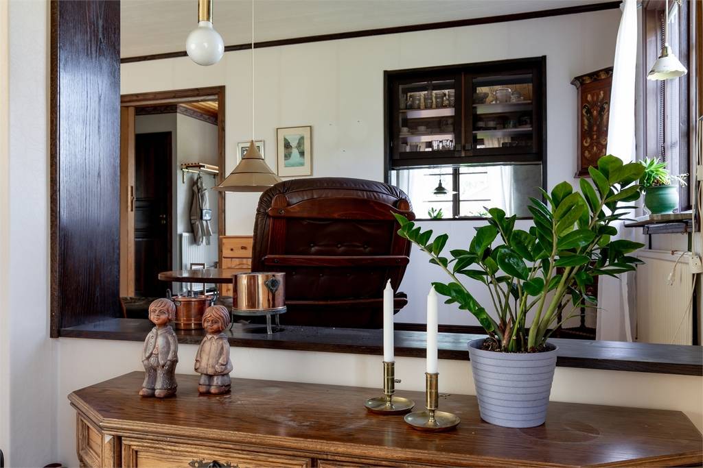 Image inspired by the article "Jordfärger, textil och vintage hemma hos Sarah"