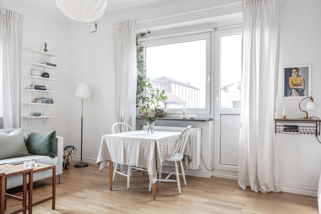 Image inspired by the article "Jordfärger, textil och vintage hemma hos Sarah"