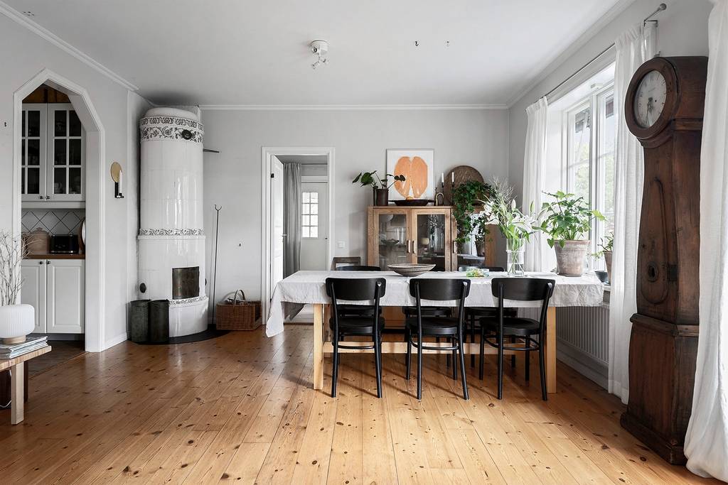 Image inspired by the article "Väskdesignerns bohemchica drömhem är fyllt av inspiration"