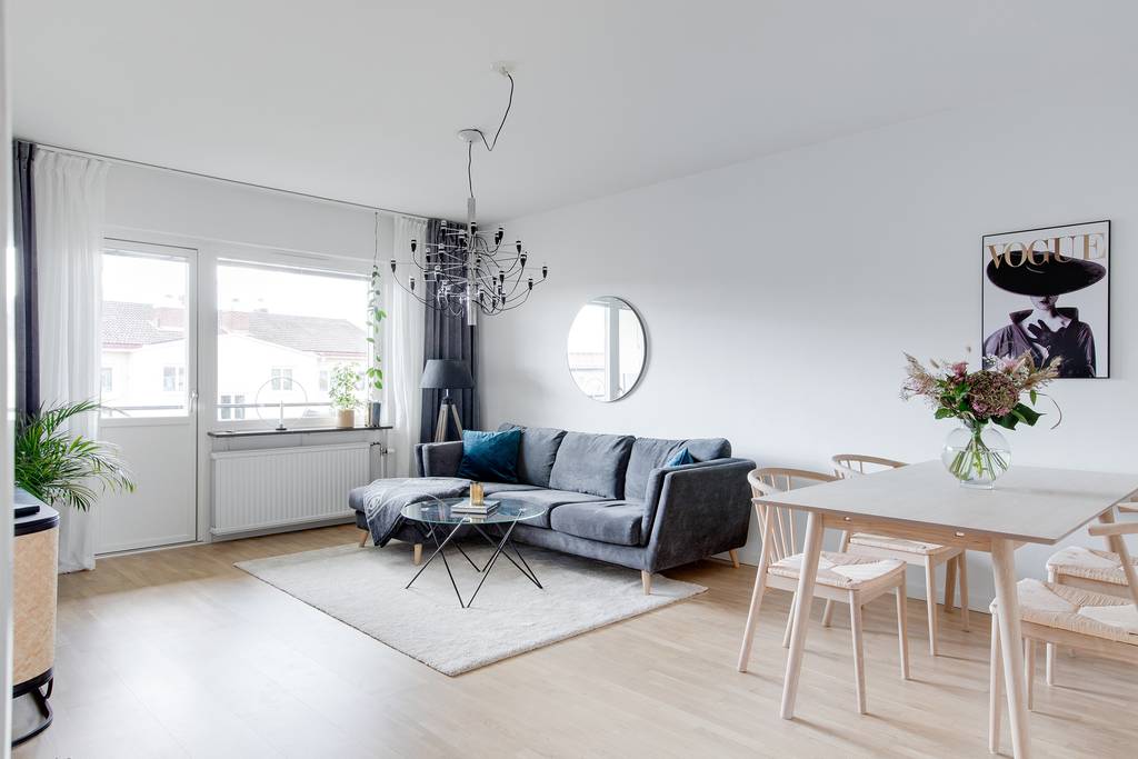 Image inspired by the article "Unika designobjekt och läckra pasteller i moderna lägenheten"