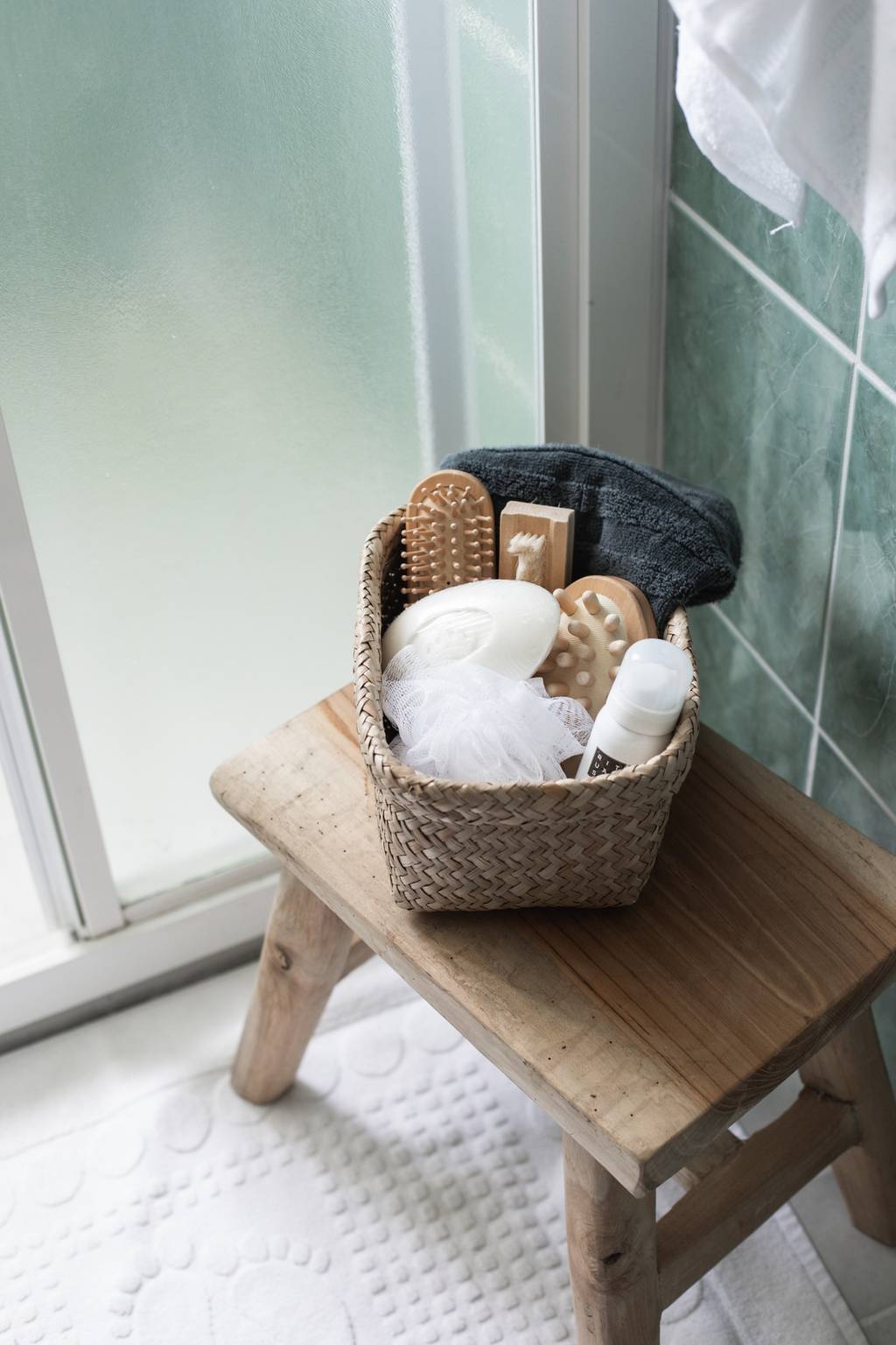 Image inspired by the article "Unika designobjekt och läckra pasteller i moderna lägenheten"