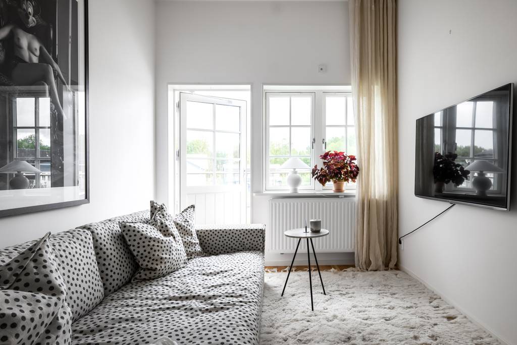 Image inspired by the article "Designklassiker, DIY och naturfärger hemma hos inredaren i Göteborg"