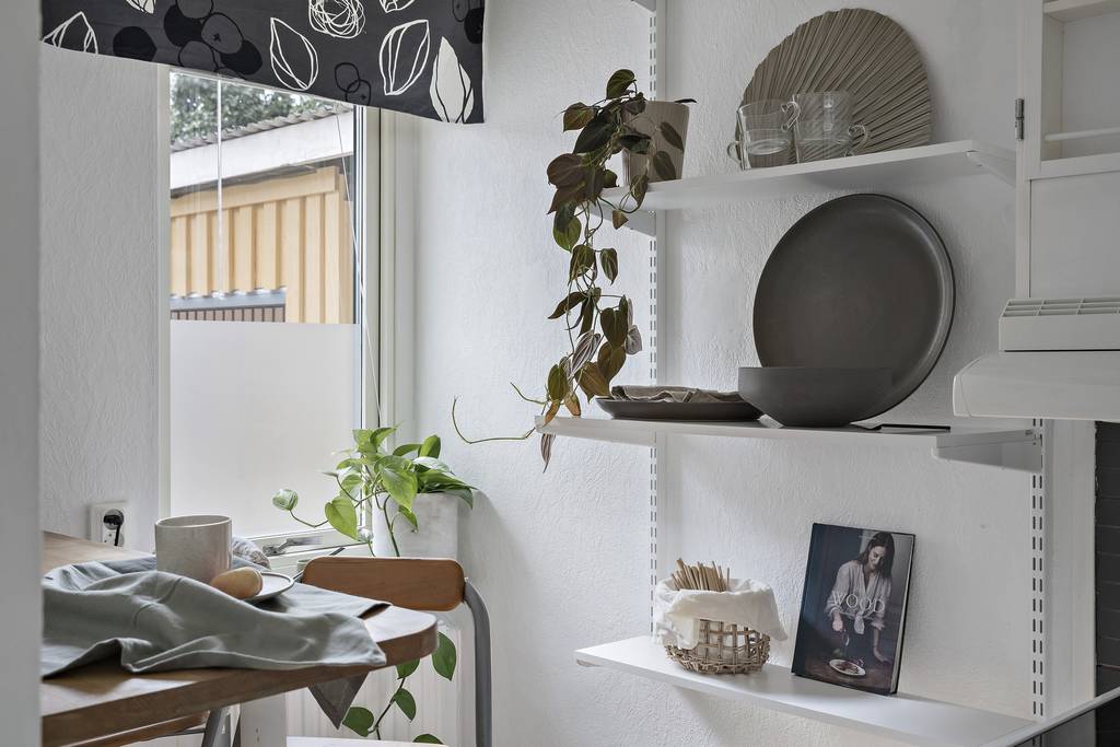 Image inspired by the article "Jordfärger, textil och vintage hemma hos Sarah"