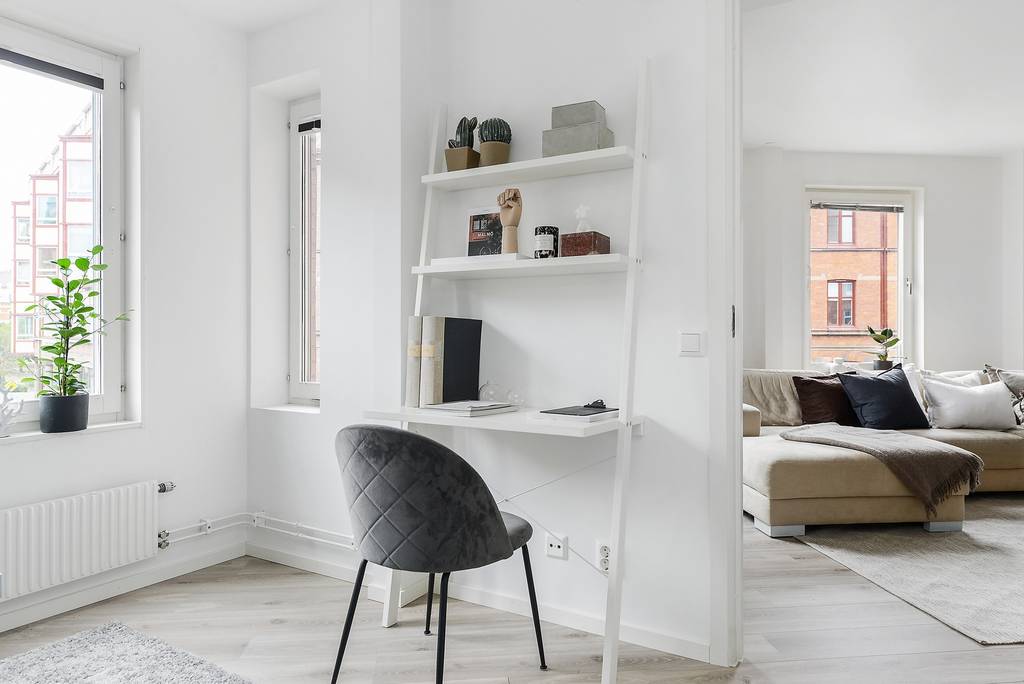 Image inspired by the article "Jordfärger, textil och vintage hemma hos Sarah"