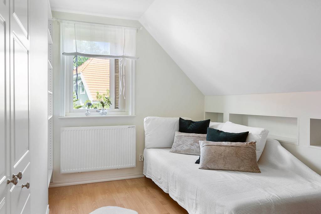 Image inspired by the article "Unika designobjekt och läckra pasteller i moderna lägenheten"