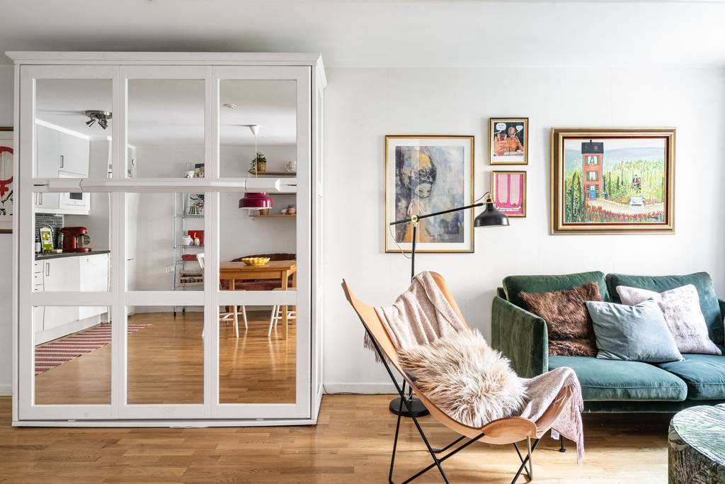 Image inspired by the article "Jordfärger, textil och vintage hemma hos Sarah"