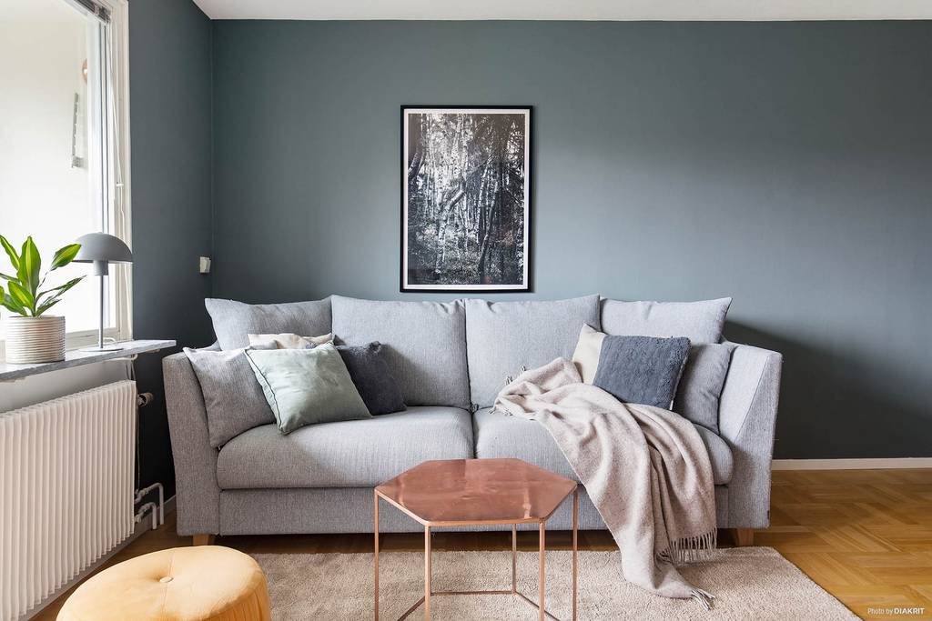 Image inspired by the article "Jordfärger, textil och vintage hemma hos Sarah"