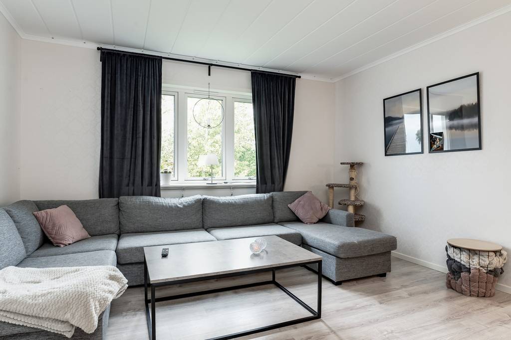 Image inspired by the article "Jordfärger, textil och vintage hemma hos Sarah"