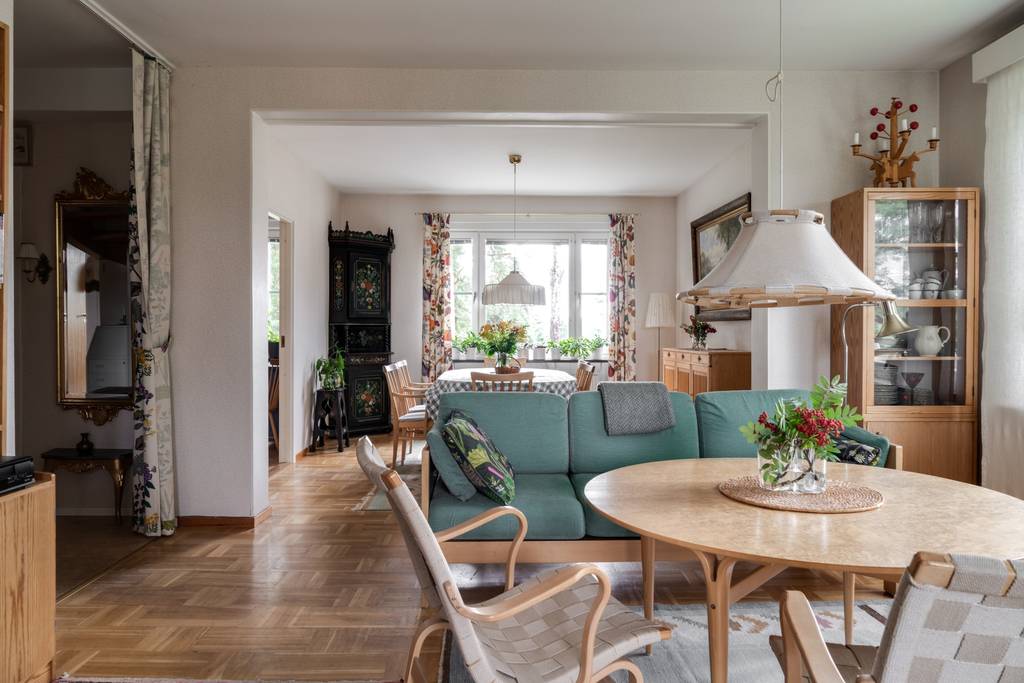 Image inspired by the article "Väskdesignerns bohemchica drömhem är fyllt av inspiration"