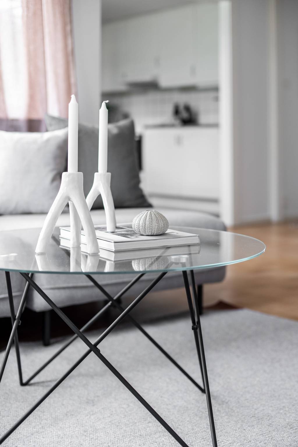 Image inspired by the article "Väskdesignerns bohemchica drömhem är fyllt av inspiration"