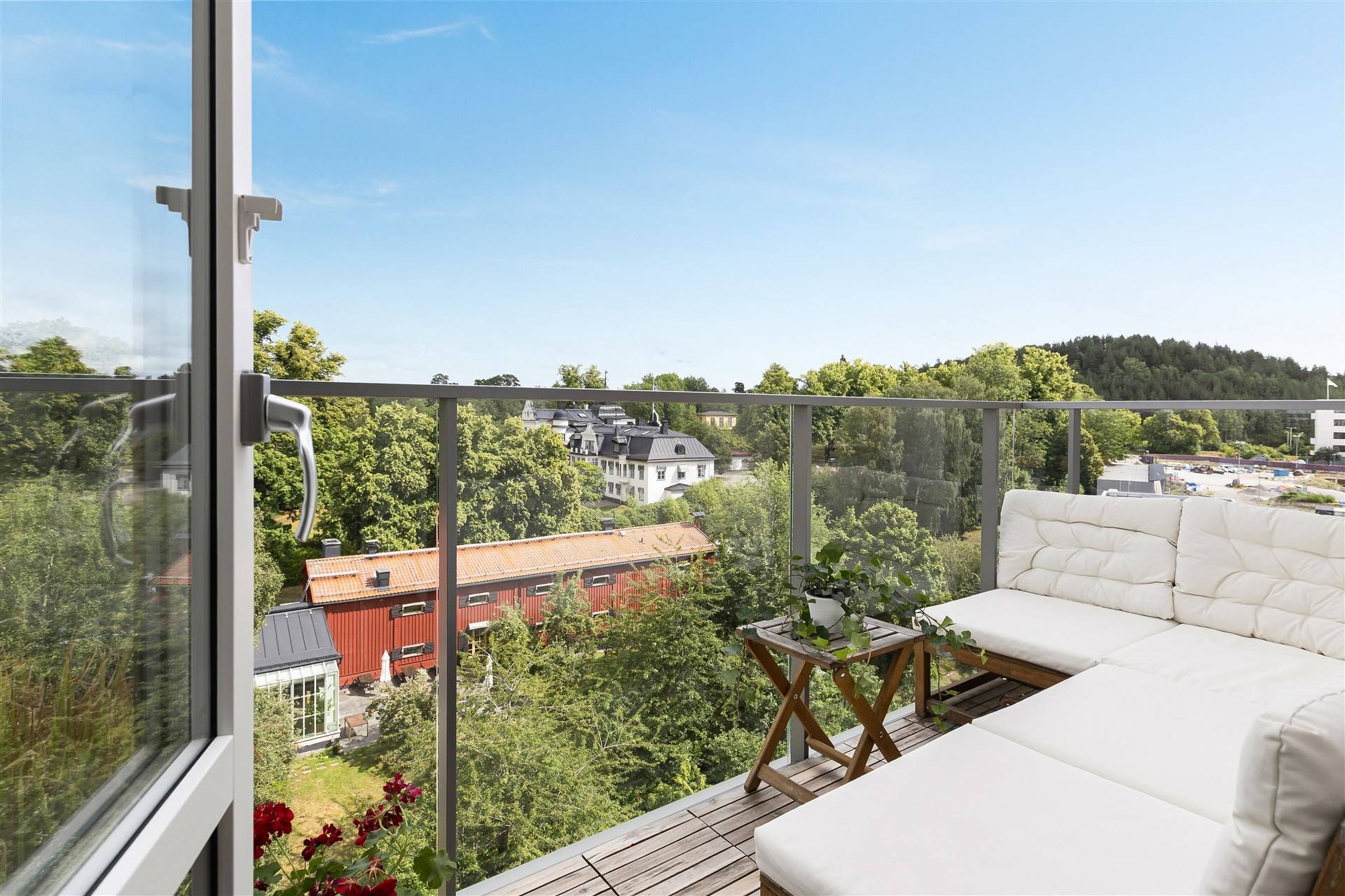 3 rum lägenhet på Almagatan 6 Haga Norra, Solna kommun - bild 1