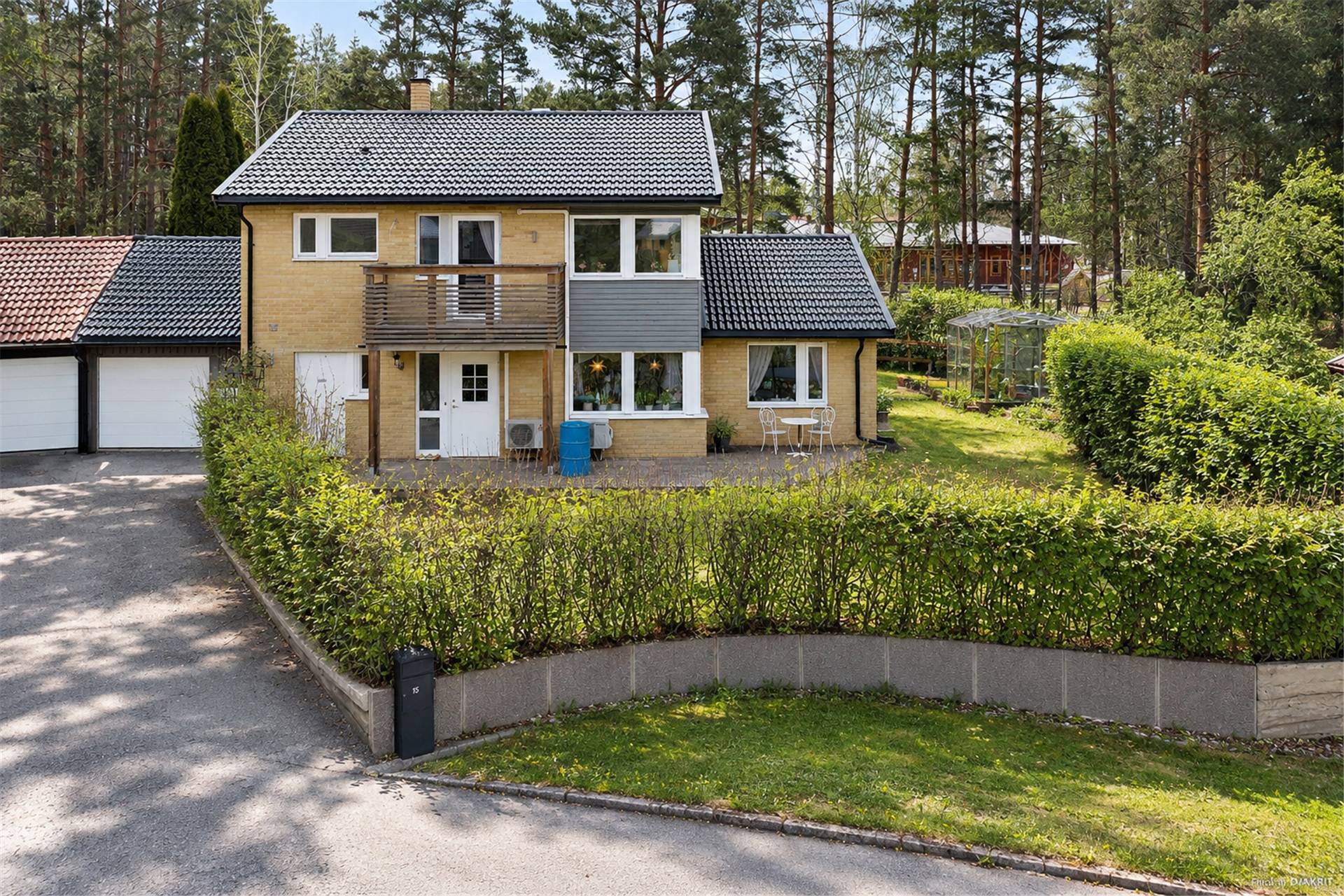 5 rum Villa på Kantelevägen 15 Upplands-Bro kommun - bild 3
