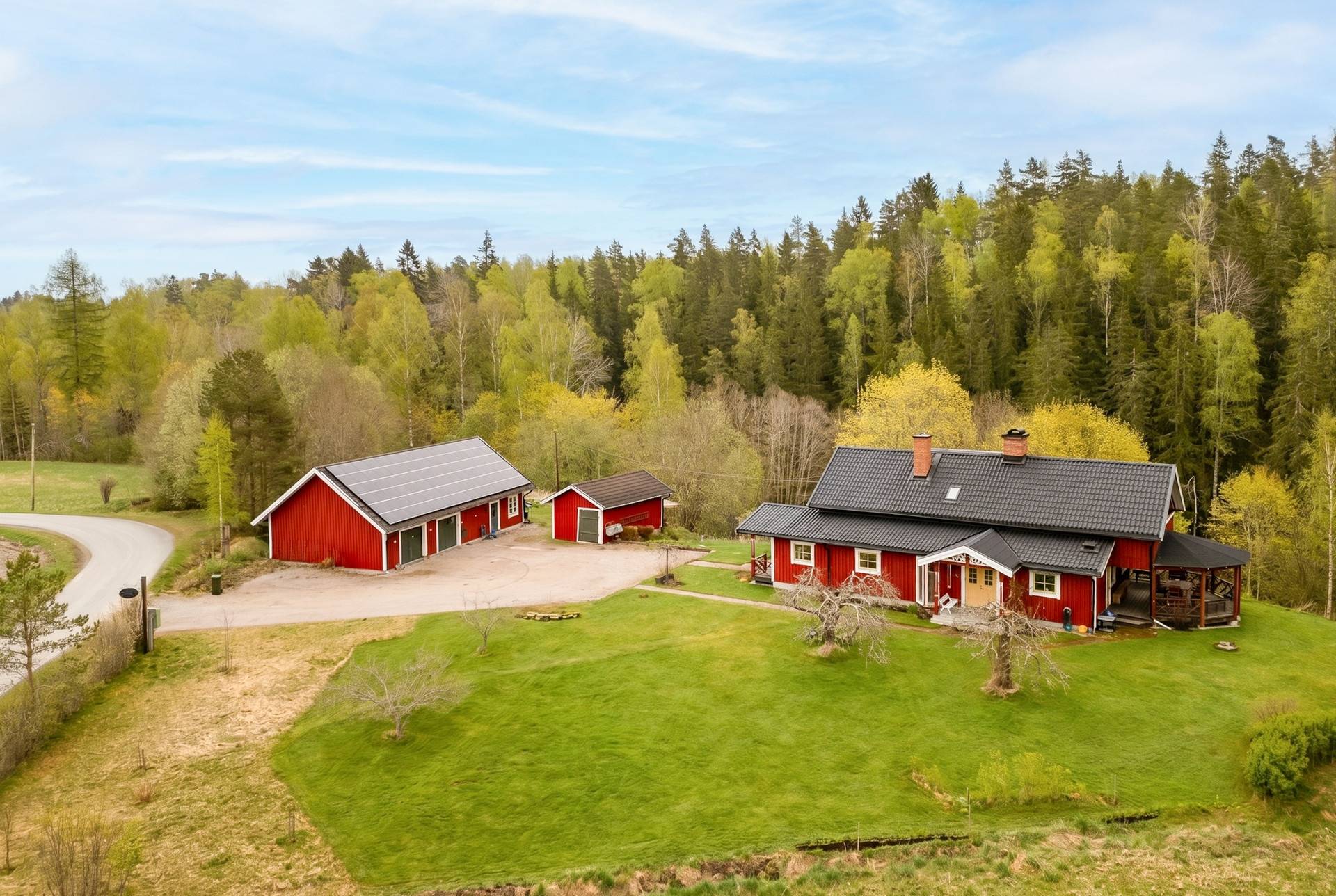 7 rum villa på Valbricka 15 Valbricka, Köpings kommun - bild 1