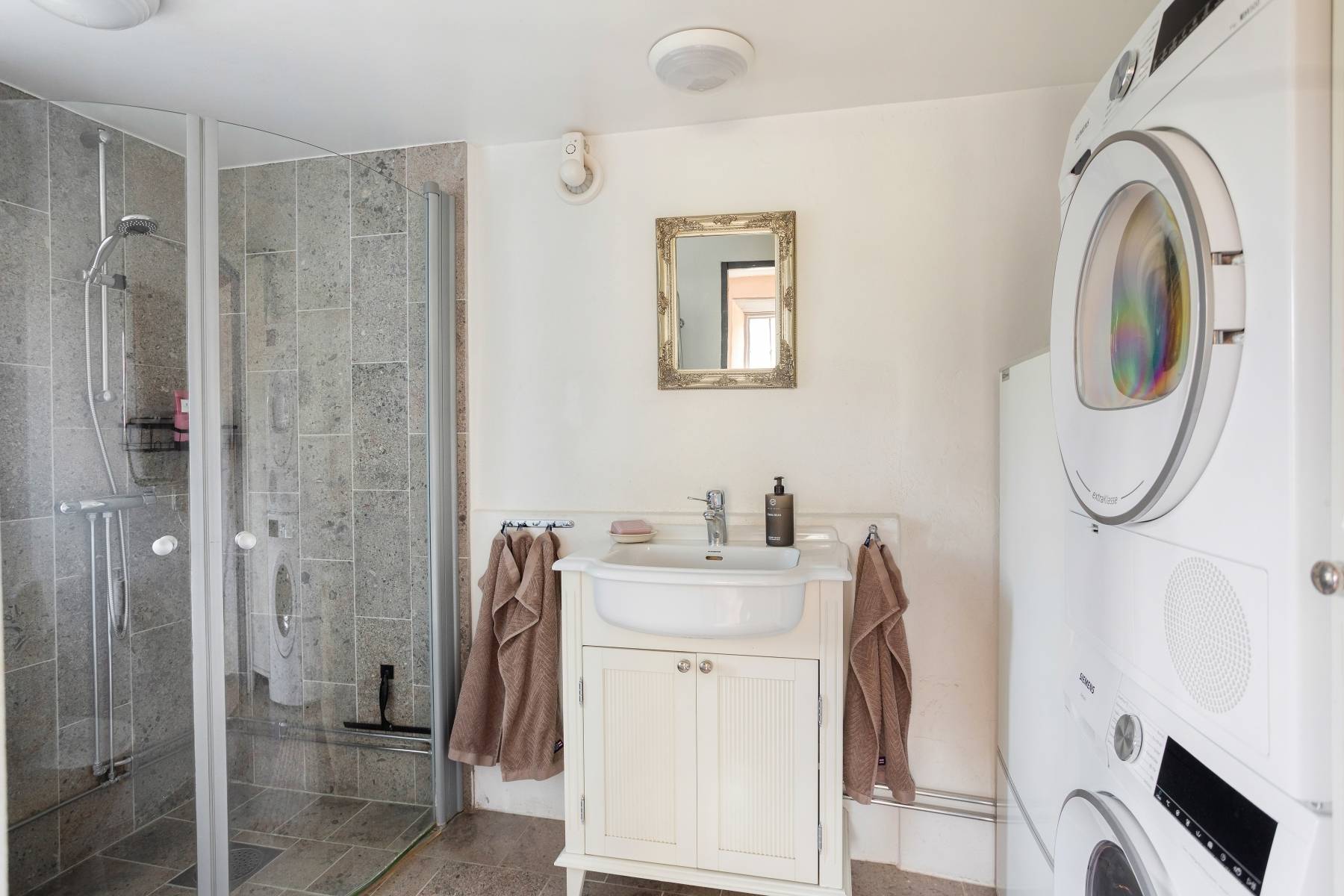 5 rum Villa på Eke Alveskogs 214 Sydöstra Gotland - Eke Gotlands kommun - bild 19