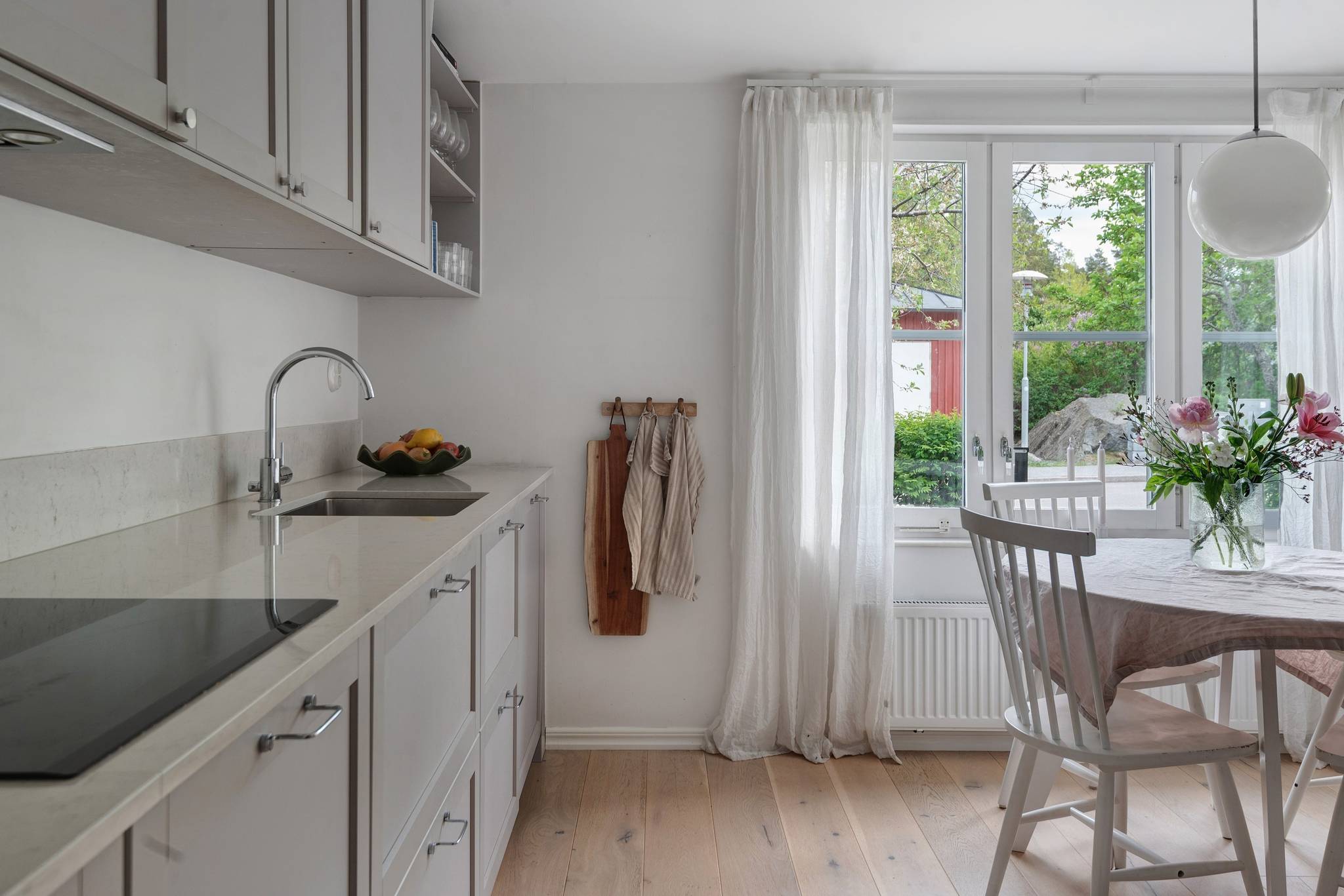 4 rum radhus på Vitmossevägen 37 Gustavsberg - Holmviksskogen, Värmdö kommun - bild 2