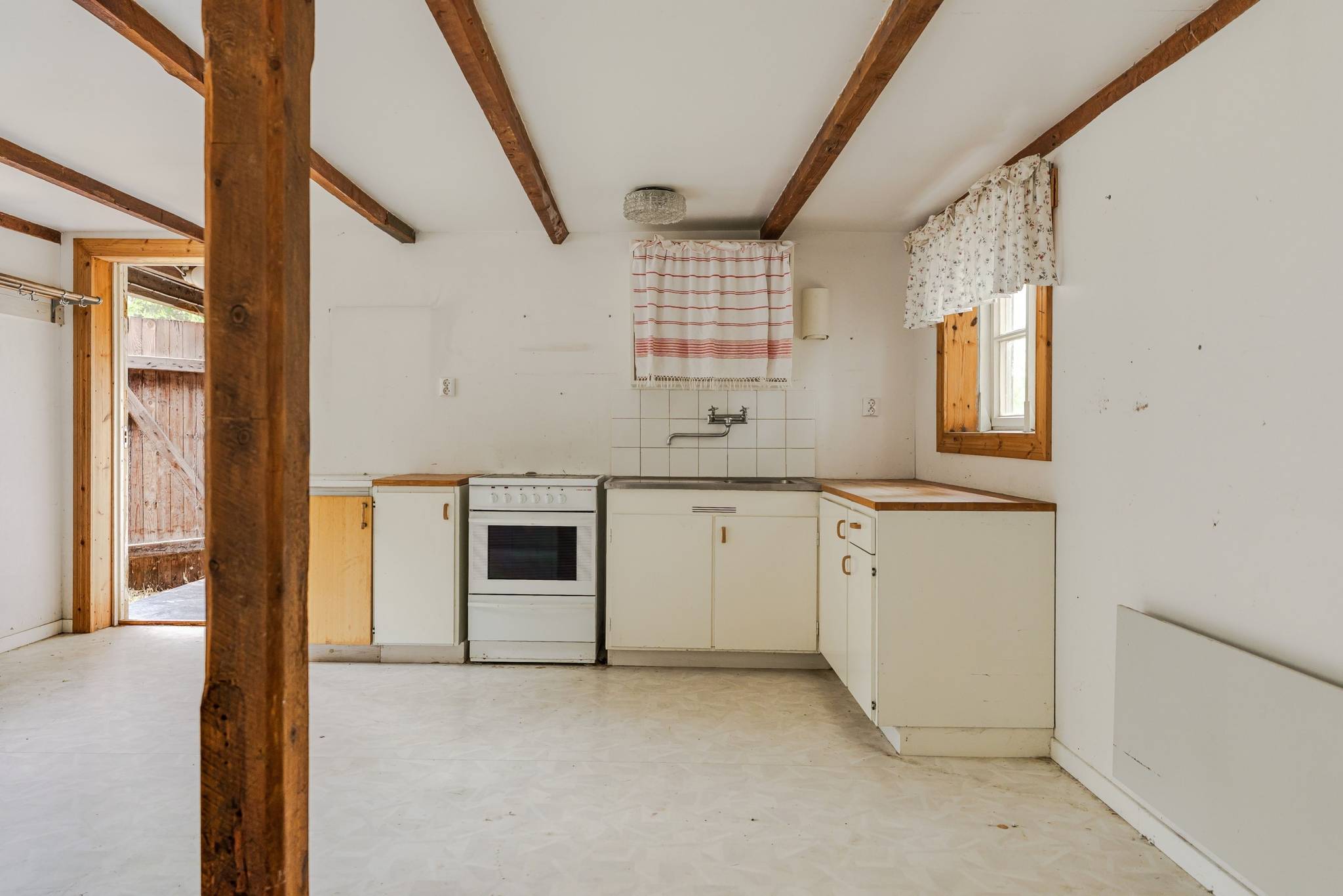 5 rum Villa på Husby 108 Vendel Tierps kommun - bild 42