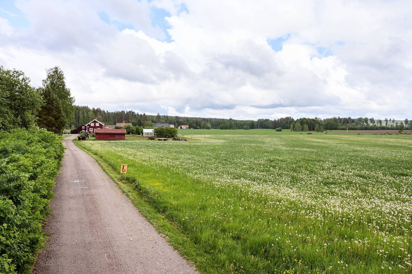 8 rum Gård utan jordbruk på Gussarvshyttan 56 Stora Skedvi Säters kommun - bild 5