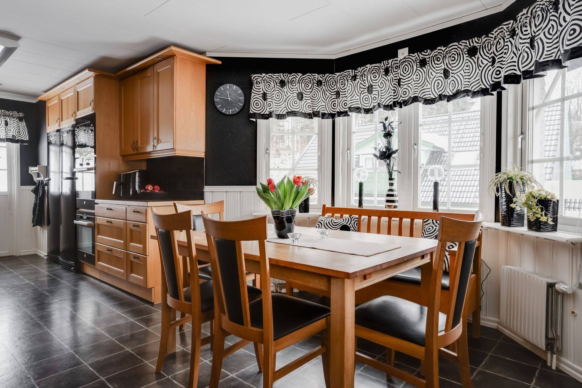 8 rum Villa på Krokusvägen 16 Dalsjöfors Borås kommun - bild 9