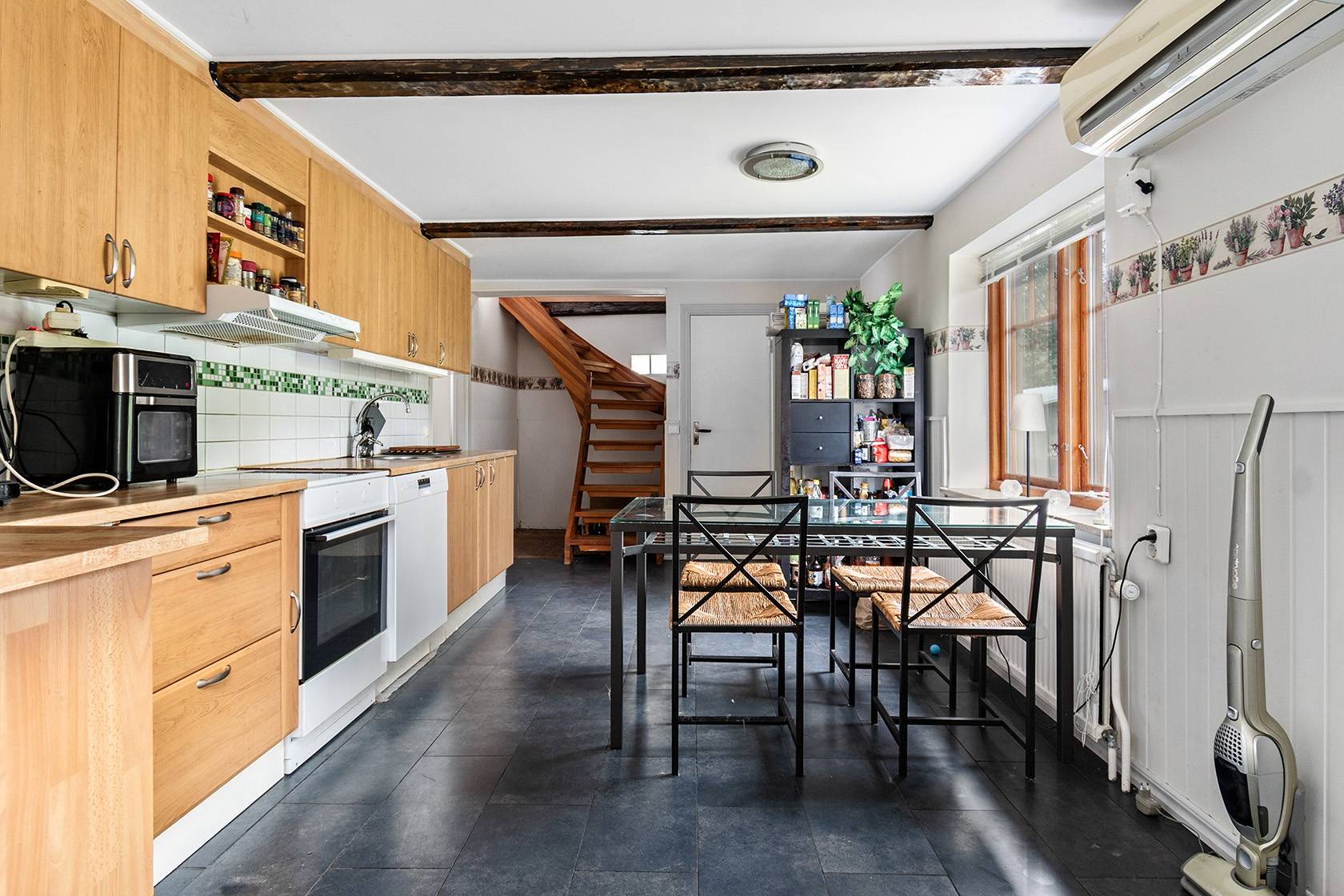 5 rum Villa på Kverrestadsvägen 14 Tomelilla Tomelilla kommun - bild 7
