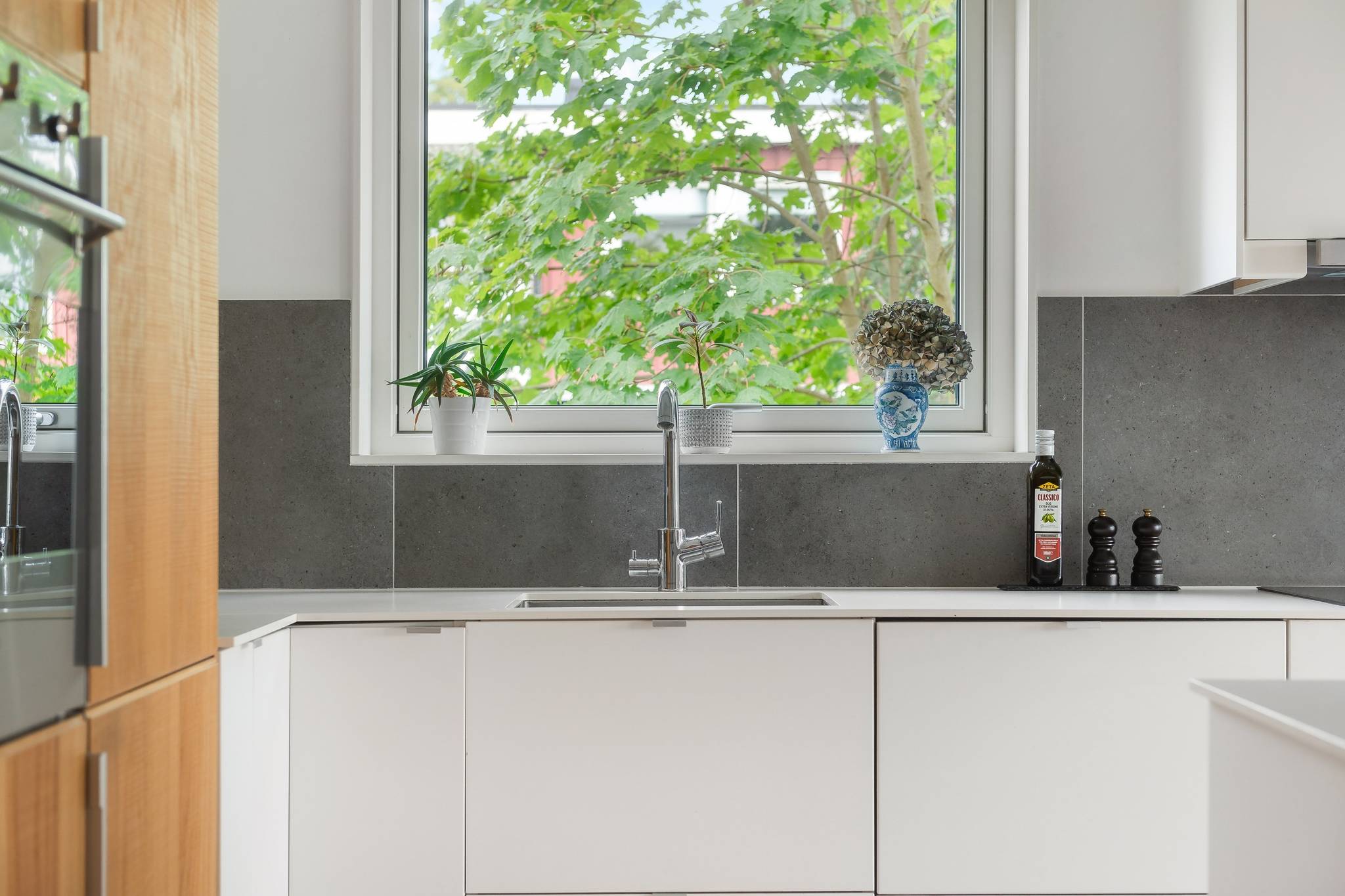 6 rum Radhus på Ängsullsvägen 214E Vällingby - Kälvesta Stockholms kommun - bild 12