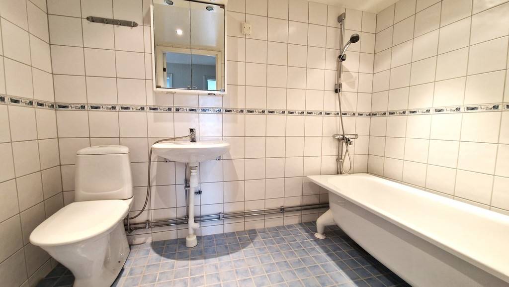 4 rum Lägenhet på Solskensvägen 15 Tullingeberg-Östra Botkyrka kommun - bild 12