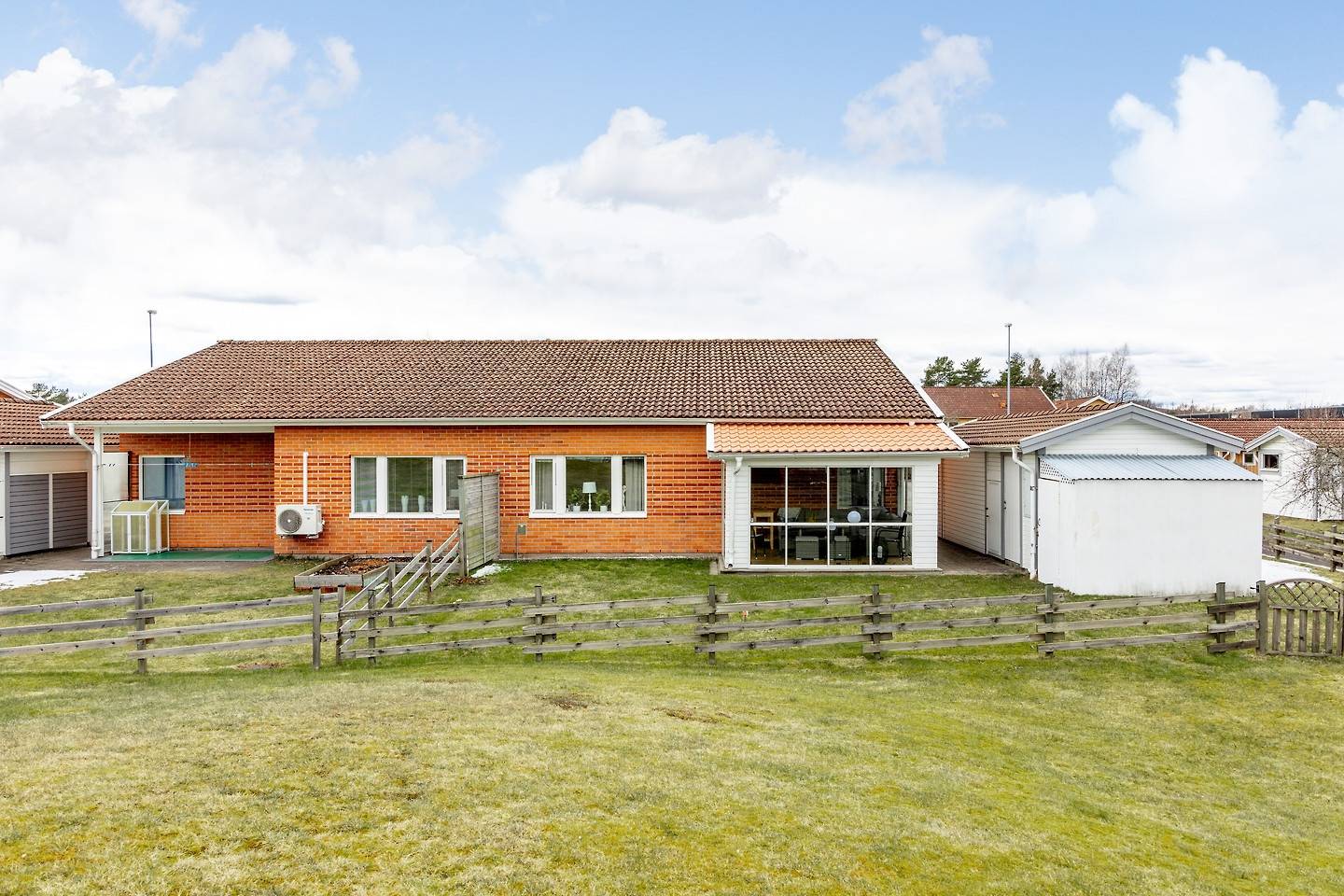 4 rum Lägenhet på Myrliljevägen 5A Hillerstorp Gnosjö kommun - bild 2