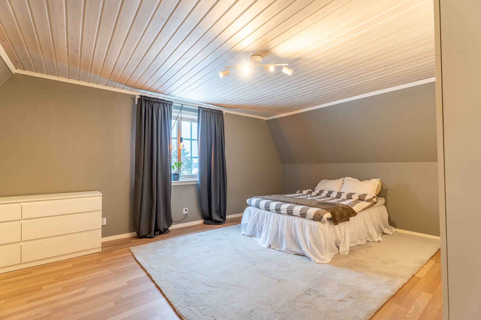 4 rum Villa på Jäders-Åsbylund Sundbyholm Eskilstuna kommun - bild 37