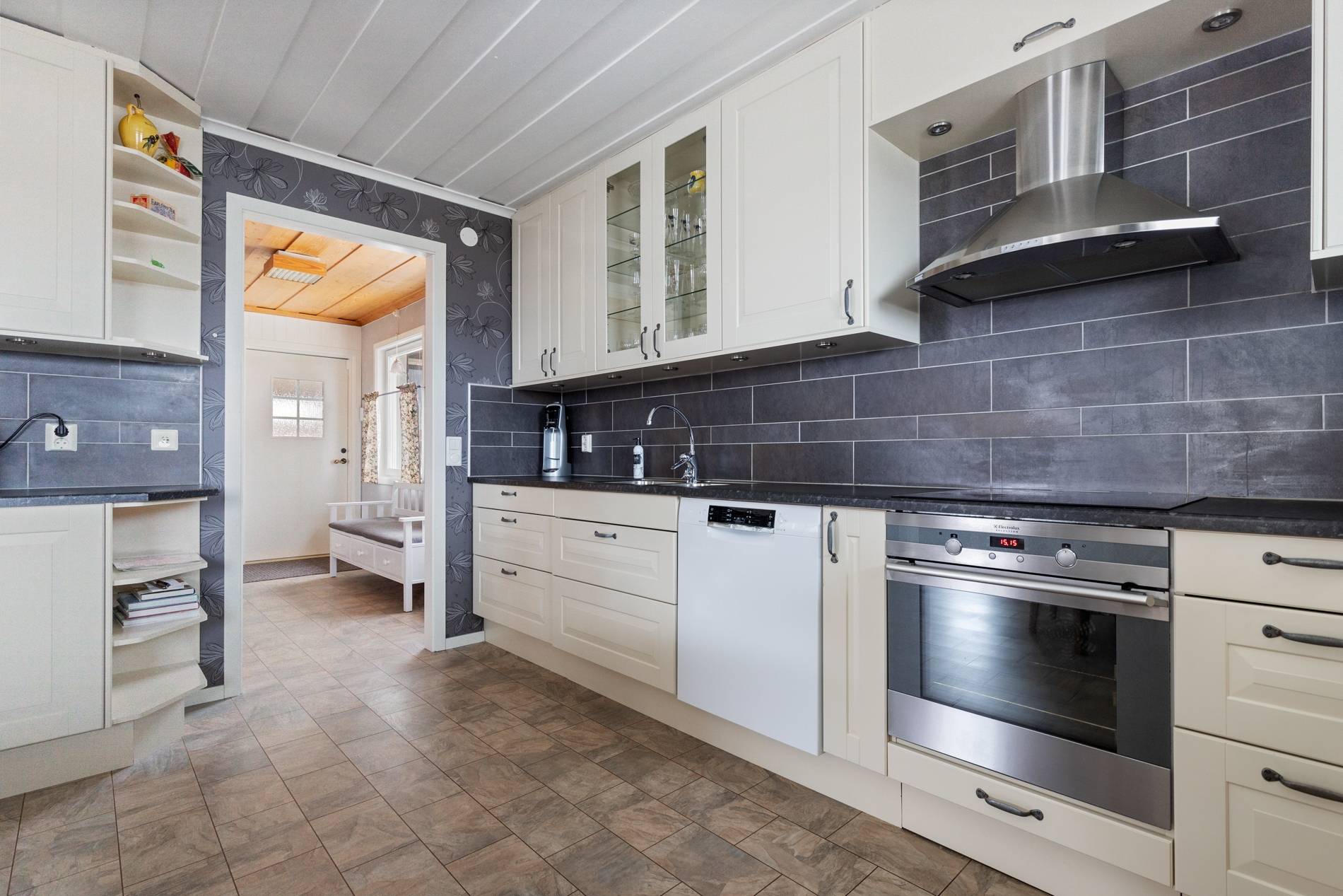 8 rum Villa på Sätravägen 13 Docksta Kramfors kommun - bild 2