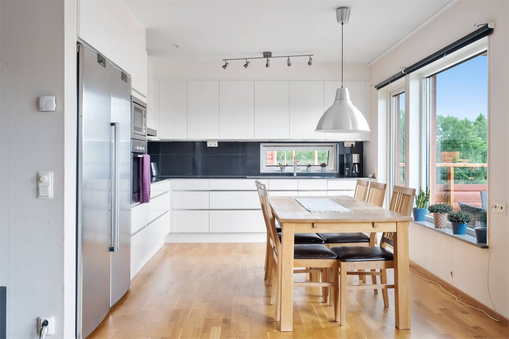5 rum Lägenhet på Hageby Allé 19B Vistaberg Huddinge kommun - bild 11