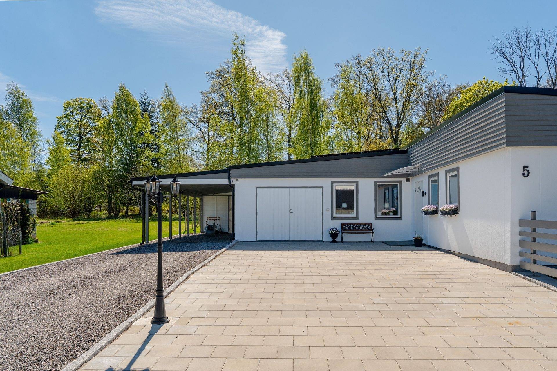 5 rum villa på Lövängsvägen 5 Hällekis, Götene kommun - bild 2