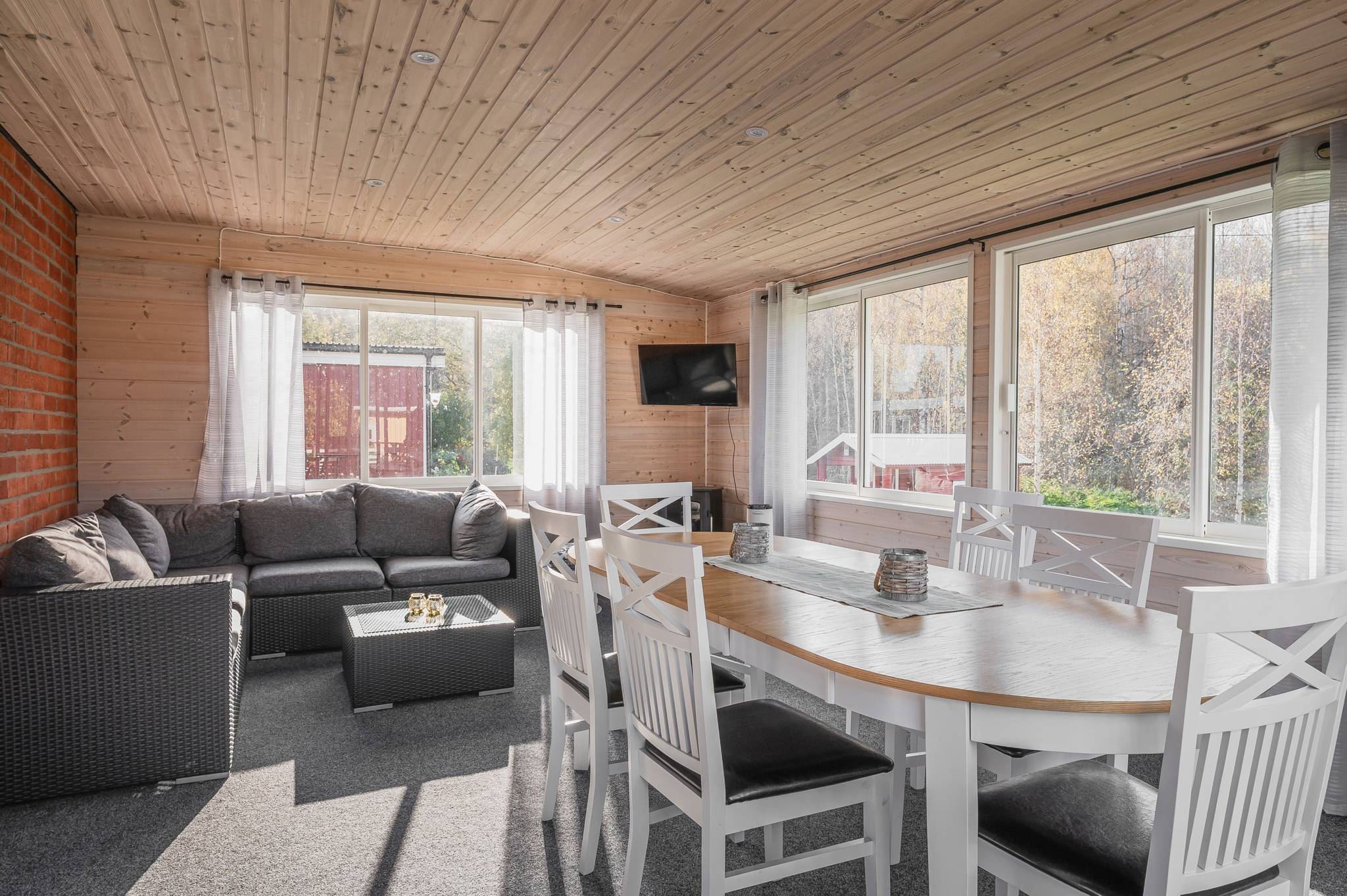 villa på Förskolegatan 10 Bredbyn, Örnsköldsviks kommun - bild 1