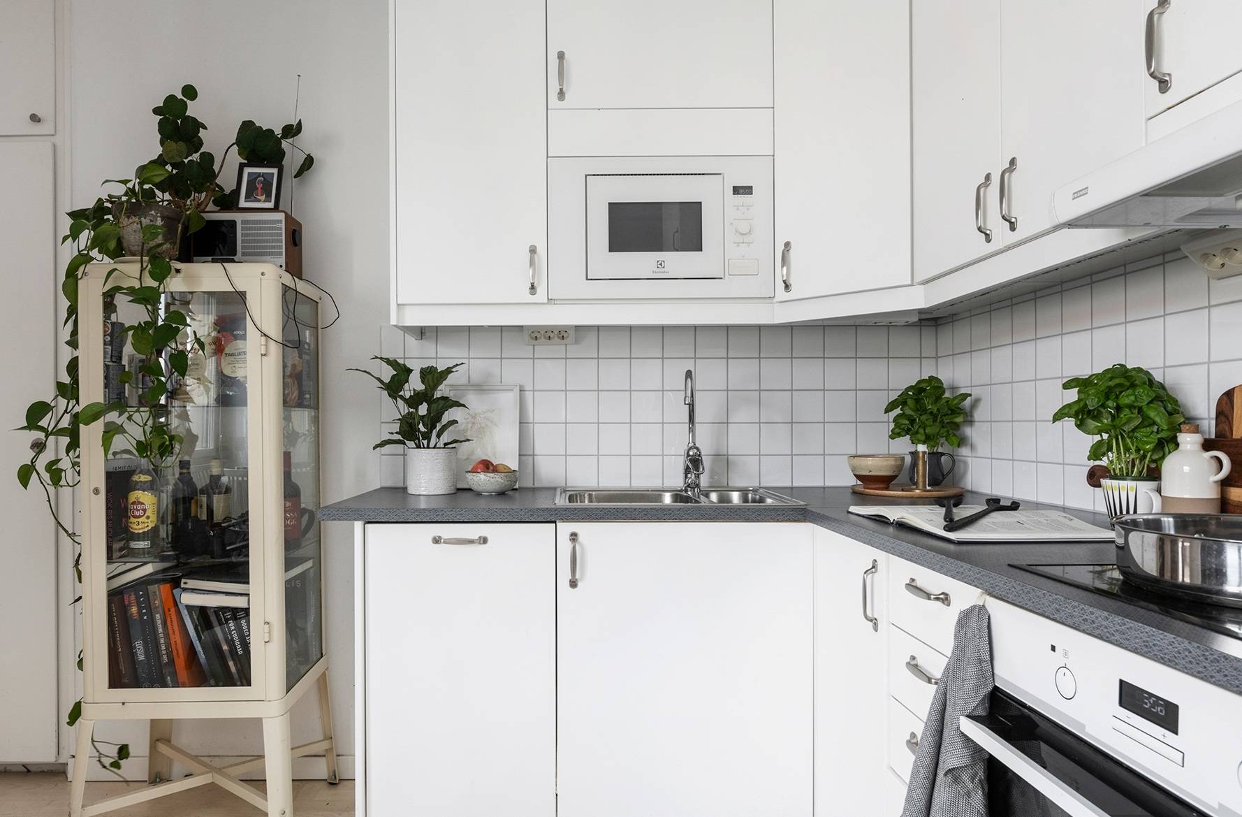 2 rum Lägenhet på Svandammsvägen 17A, vån 3. Midsommarkransen Stockholms kommun - bild 14