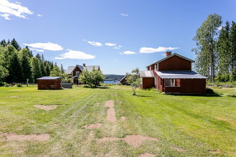 8 rum Fritidsboende på Färnsviken 327 & 329 Molkom Karlstads kommun - bild 59